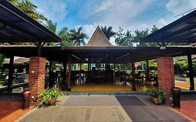 Puteri Gunung Hotel